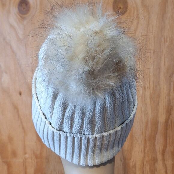 Lululemon Cable Knit Pom Beanie Women's OSFM Cream Outdoor Gorpcore Cozycore - Picture 5 of 9